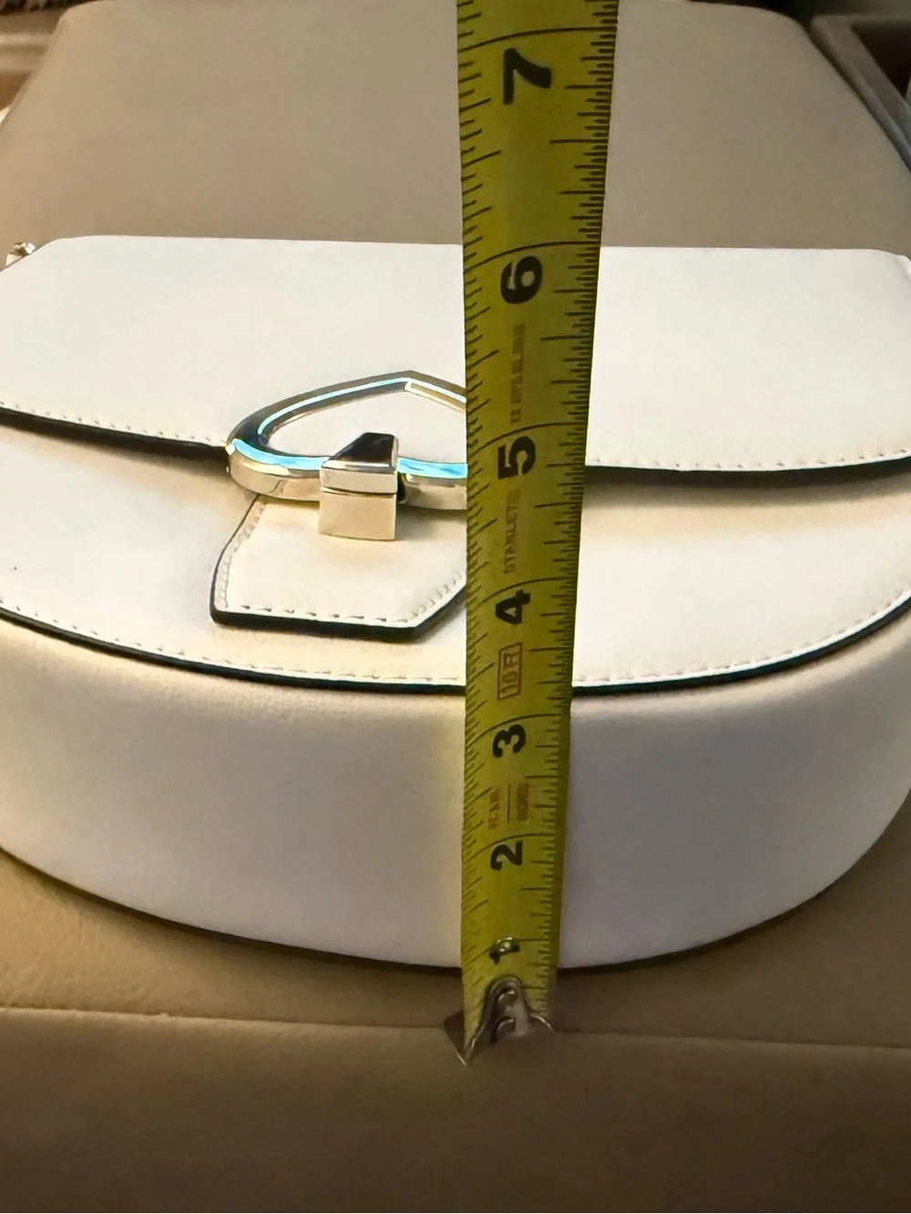 kate spade white Leather Shoulder Bag with Gold Chain,never used